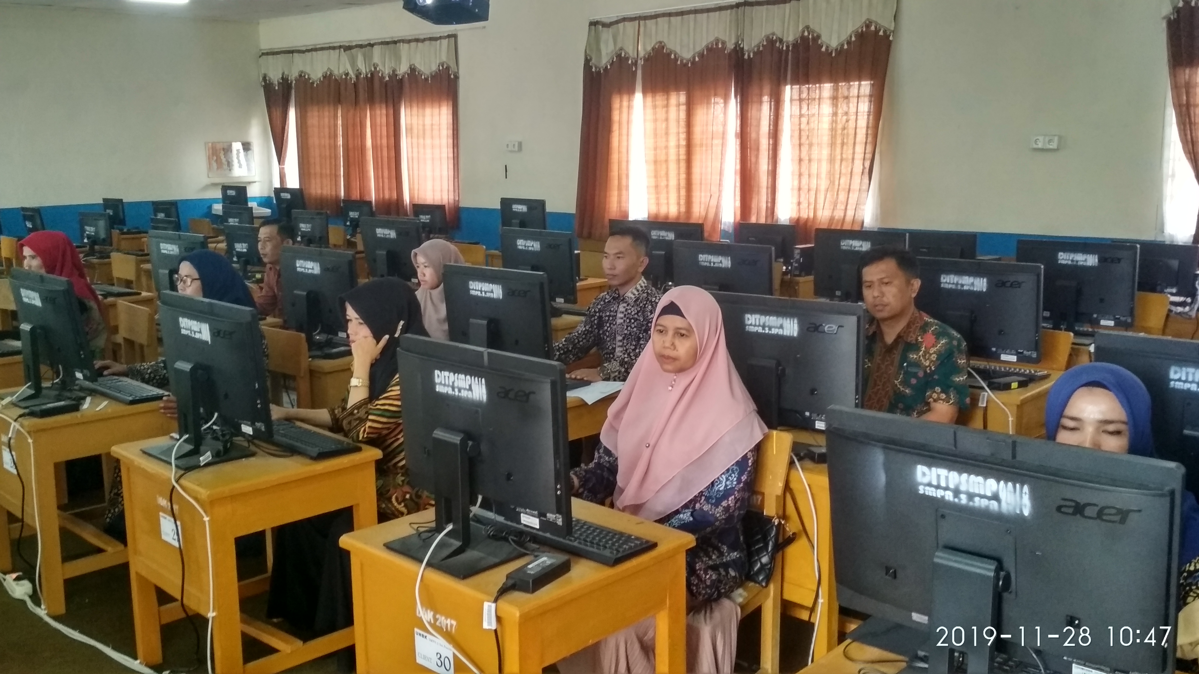 Kegiatan Musyawarah Guru Mata Pelajaran (MGMP) SMP Negeri 3 Sungai Penuh